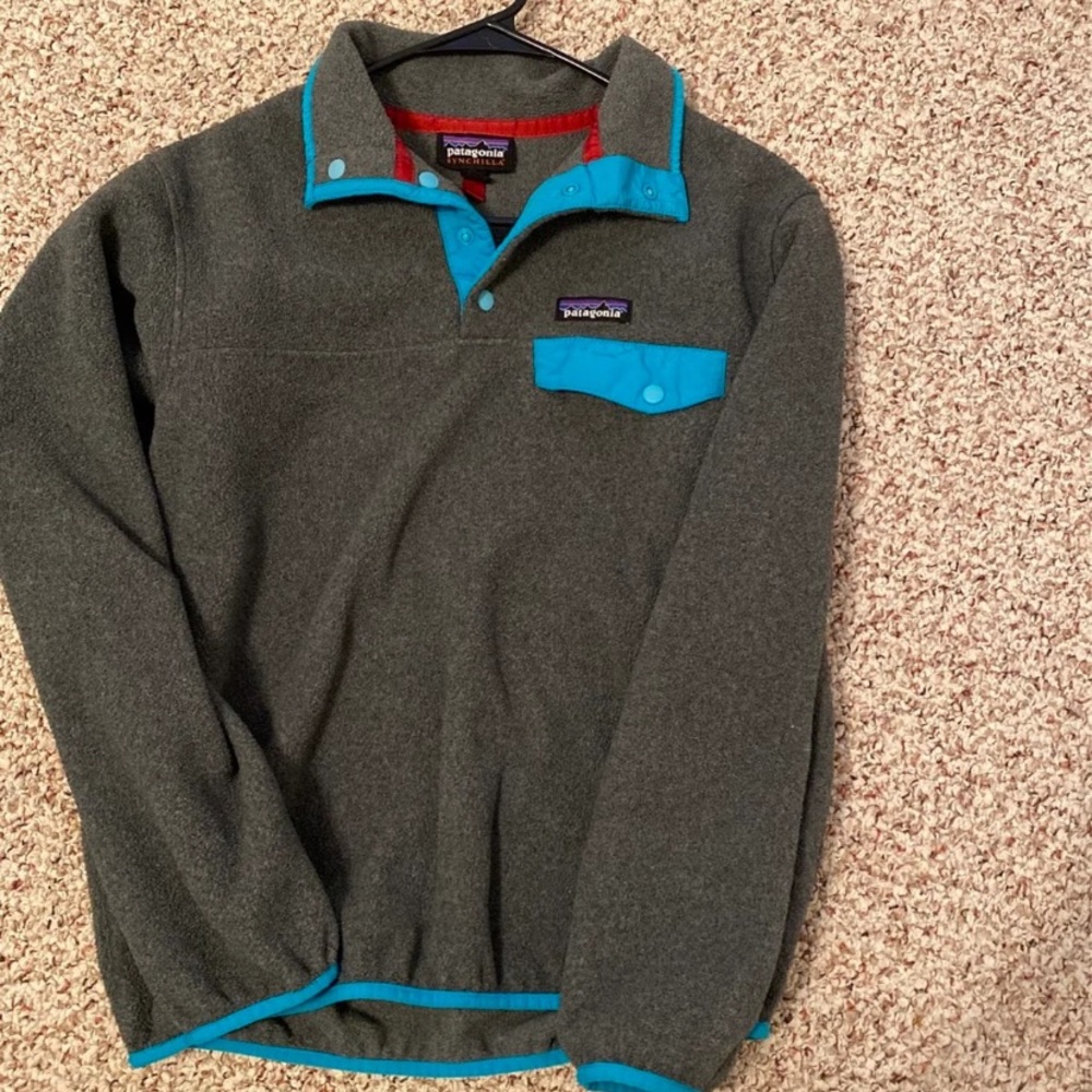 Patagonia pullover fleece